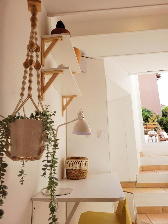 Appartement Cocooning Proche Mer Carqueiranne Exterior photo